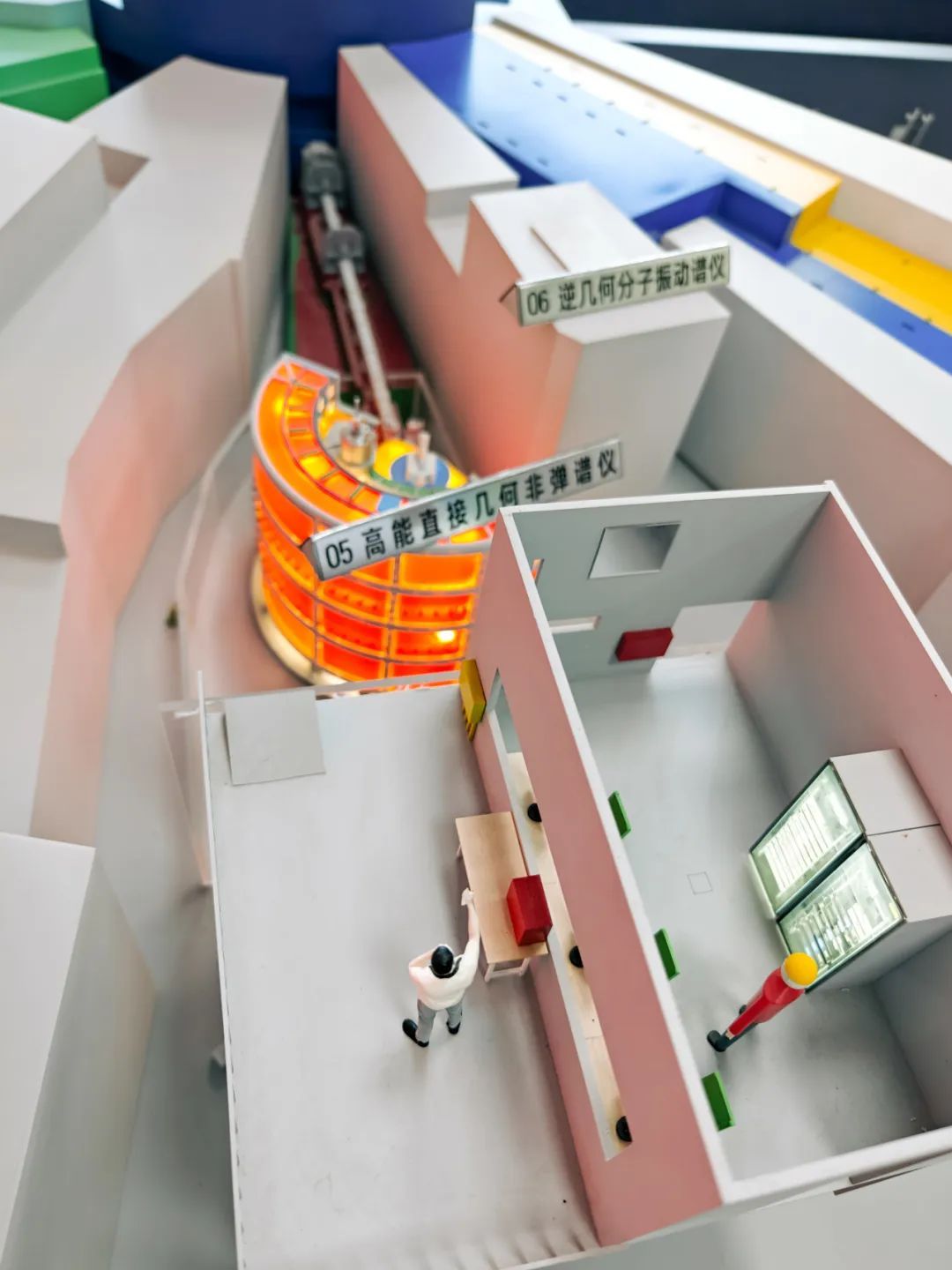 B261333A36F4FCF7DB3DA19385E_FF52F35D_1DB2C