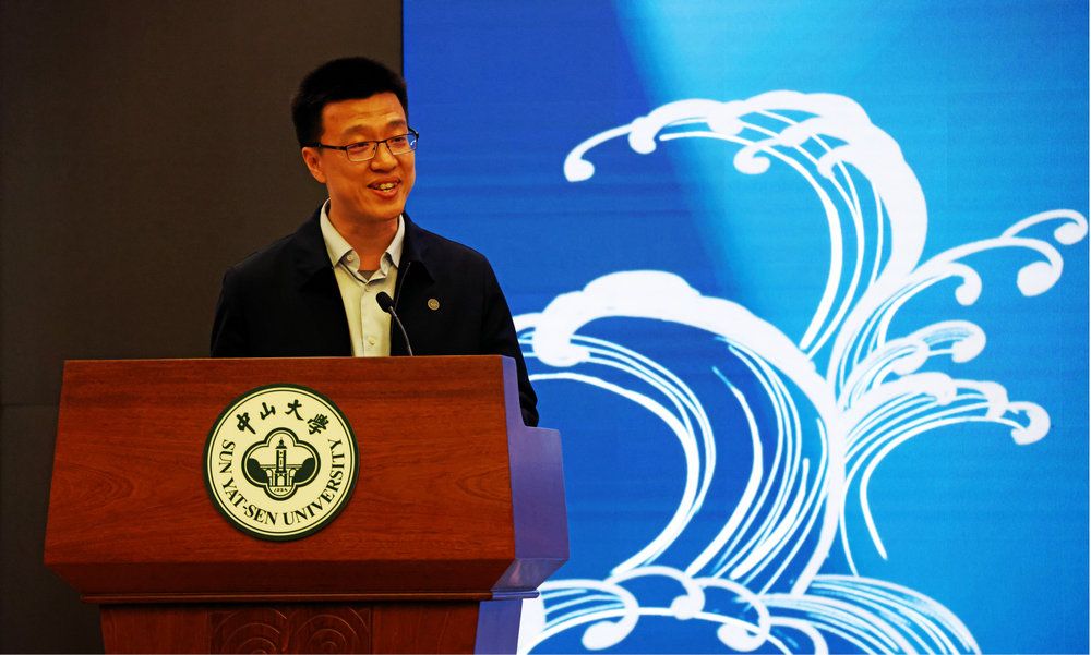 C2C9C85CAD91F00FF18E4E44E09_07266C96_16998 C2C9C85CAD91F00FF18E4E44E09_07266C96_16998