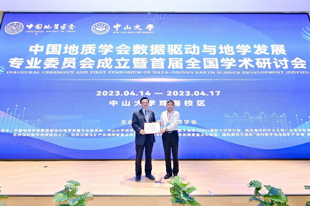 8A53D09F6691A9A6C02AD021468_F3DF5C86_224F7 8A53D09F6691A9A6C02AD021468_F3DF5C86_224F7