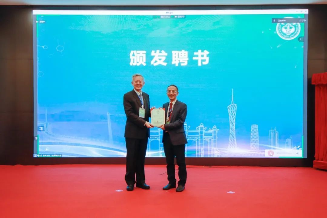 B307E3578A4F365F26B6CB8F7EF_4B24B2CE_117D7