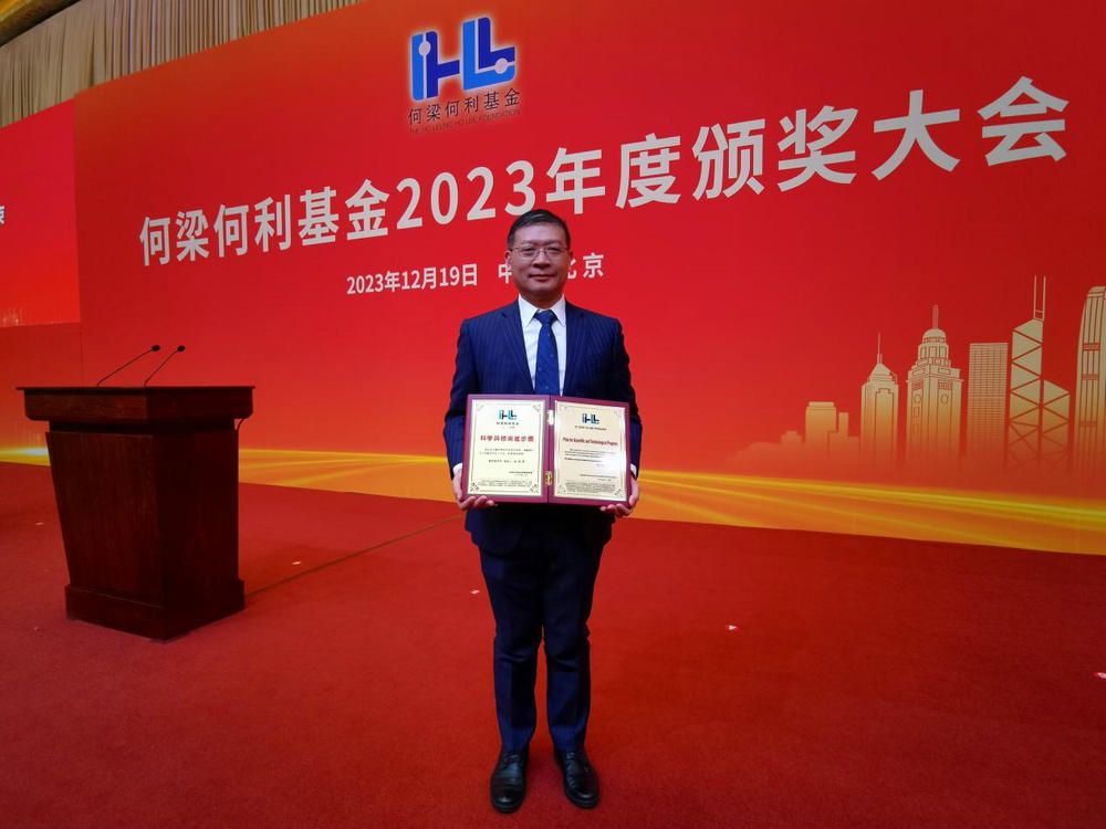 F906966811765BC0BF4B6AA7BCB_4B7B7E78_11E6D